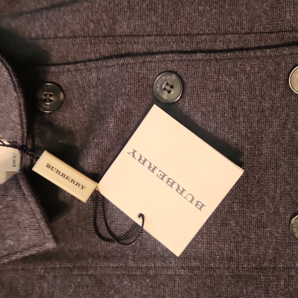 BWT GIRLS BURBERRY BLAZER - Picture 3 of 8